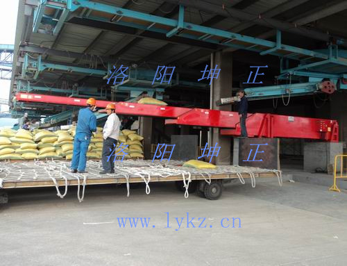 1511835728401107.jpg 伸縮裝車機